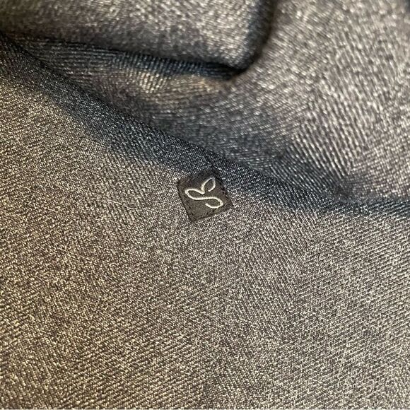 Prana Heather Grey Insulated Jacket with Removable Fur Collar MED - Picture 9 of 10